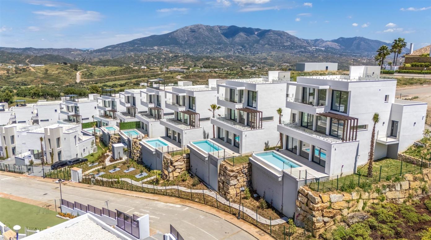 {name:Malaga, codeiso:MA}, Mijas Costa, La Cala Golf Resort, Spain - 740-00451P