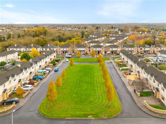 35 The Drive, Earls Court, Kill, Kildare