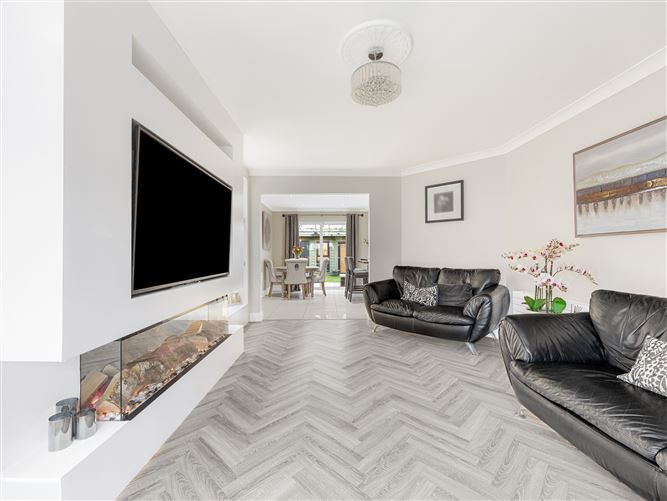 35 The Drive, Earls Court, Kill, Kildare