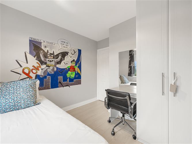 35 The Drive, Earls Court, Kill, Kildare