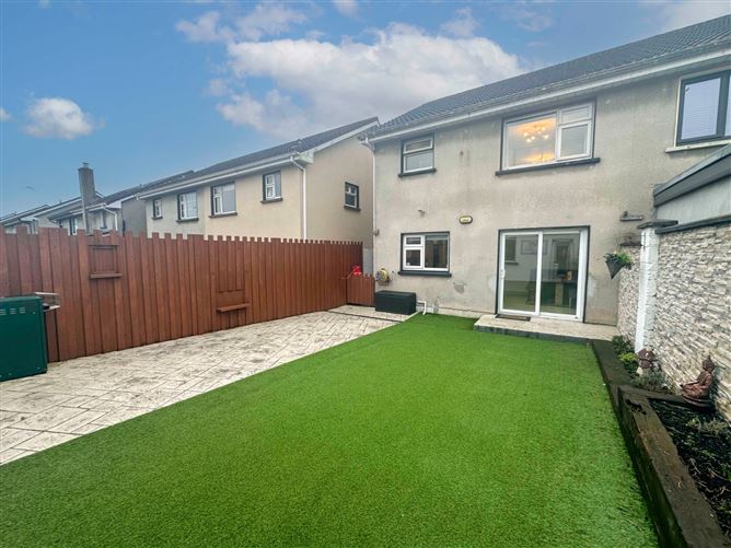 168 Castlelawn Heights, Headford Road, Galway