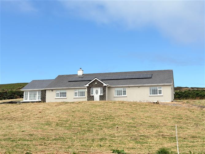 Photo 22 of 27 — Ref 1243 - Tinnies Upper, Valentia Island, Kerry