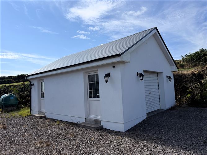 Photo 19 of 27 — Ref 1243 - Tinnies Upper, Valentia Island, Kerry