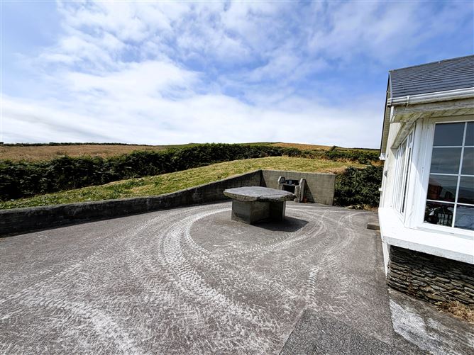 Photo 21 of 27 — Ref 1243 - Tinnies Upper, Valentia Island, Kerry