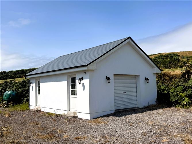 Photo 18 of 27 — Ref 1243 - Tinnies Upper, Valentia Island, Kerry