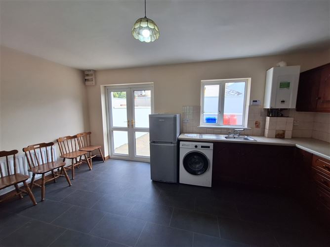 3 St Eunans Court, Letterkenny, Co. Donegal