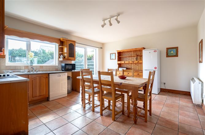 51 Sunny Hill, Kenmare, Co. Kerry