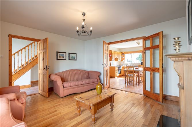 51 Sunny Hill, Kenmare, Co. Kerry