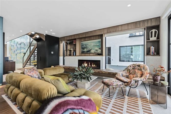 Vinyl & Surf,Newport Beach,California,USA