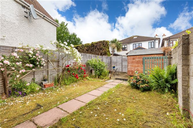 60 Glasnevin Downs, Glasnevin, Dublin 11