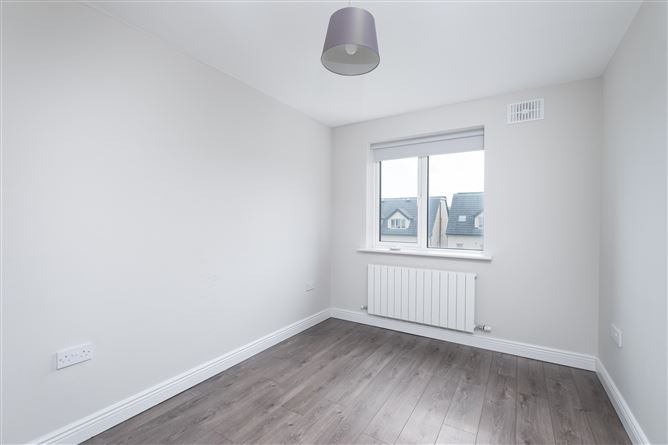 21 Croftwell Square, Rathcoole, County Dublin