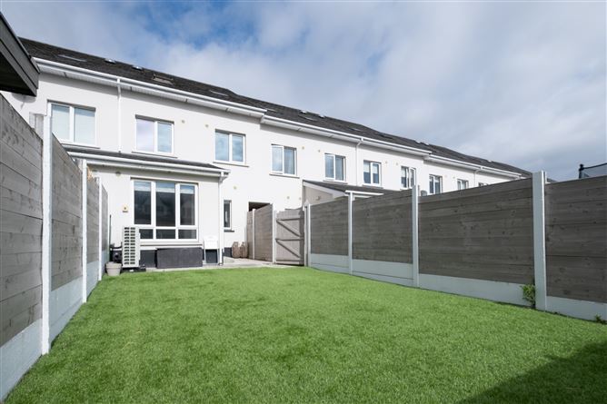 21 Croftwell Square, Rathcoole, County Dublin
