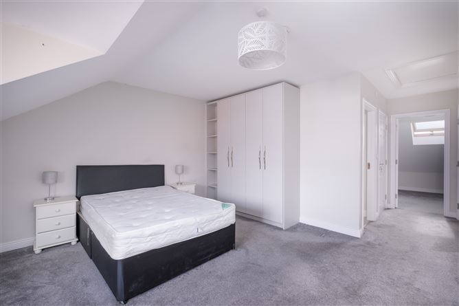 21 Croftwell Square, Rathcoole, County Dublin