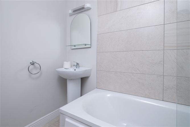 21 Croftwell Square, Rathcoole, County Dublin