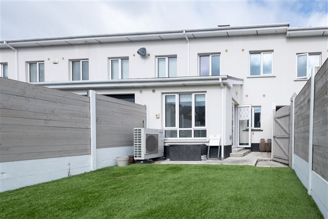 21 Croftwell Square, Rathcoole, County Dublin