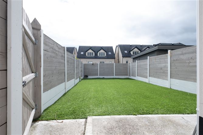 21 Croftwell Square, Rathcoole, County Dublin