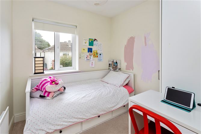25 Gledswood Avenue, Clonskeagh, Dublin 14