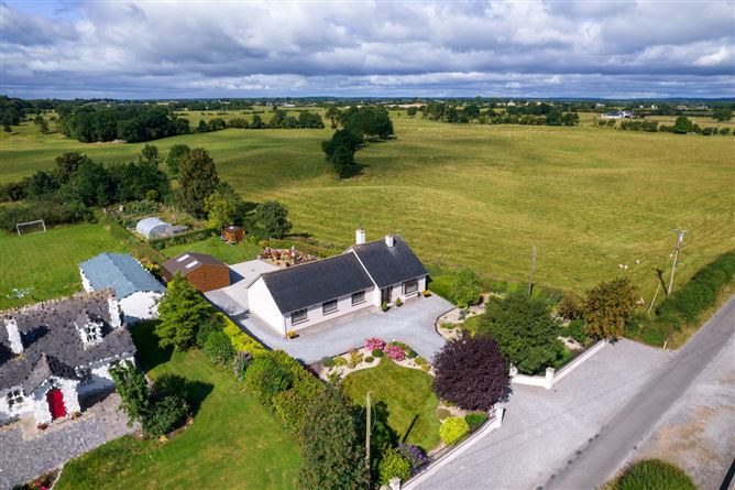 Brackagh, Blueball, Tullamore, Co. Offaly