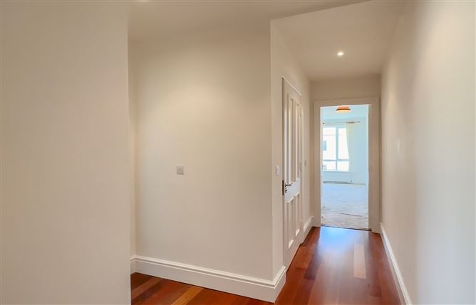 49 Ballintyre Grove, Ballinteer, Dublin 16