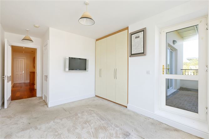49 Ballintyre Grove, Ballinteer, Dublin 16