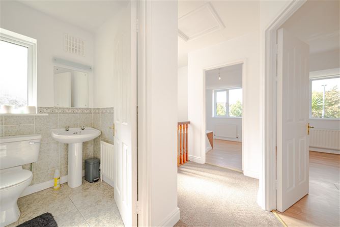 35 Oakdale Close, Ballycullen Road, Firhouse, Dublin