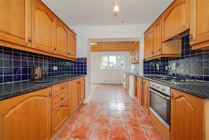 35 Oakdale Close, Ballycullen Road, Firhouse, Dublin