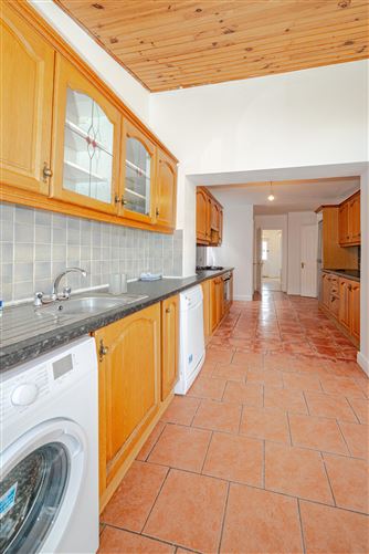35 Oakdale Close, Ballycullen Road, Firhouse, Dublin