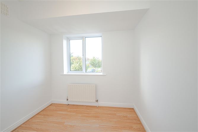 35 Oakdale Close, Ballycullen Road, Firhouse, Dublin
