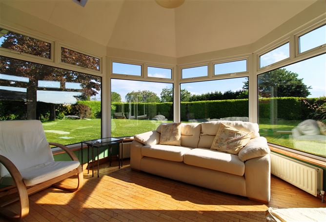 'Longmeadows' Kilrush, Dungarvan, Waterford