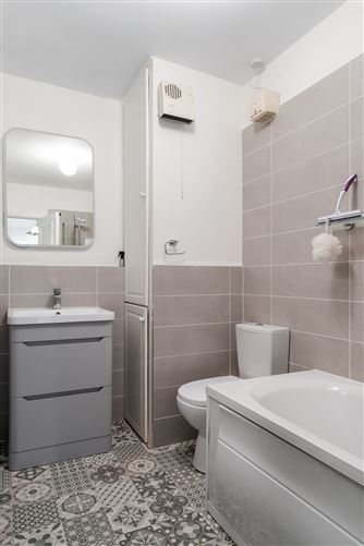 16 Mariners Court, Sutton, Dublin
