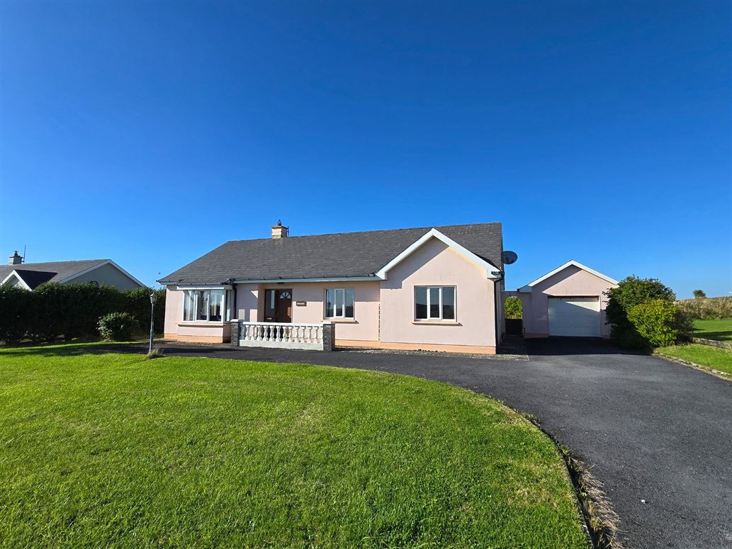 14 Westpark, Spanish Point, Miltown Malbay, Co. Clare