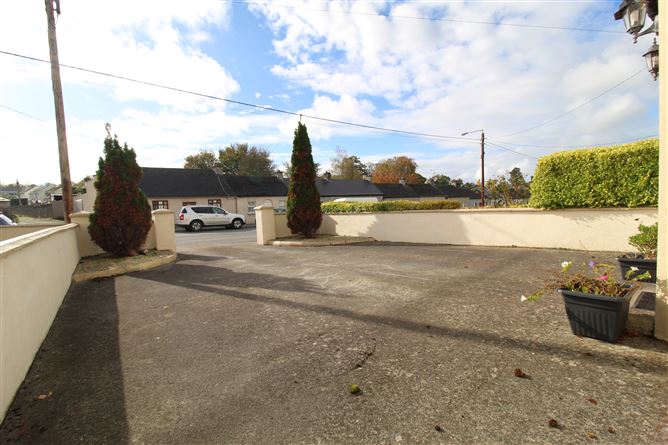 20 Pound Street, Birr, Co. Offaly