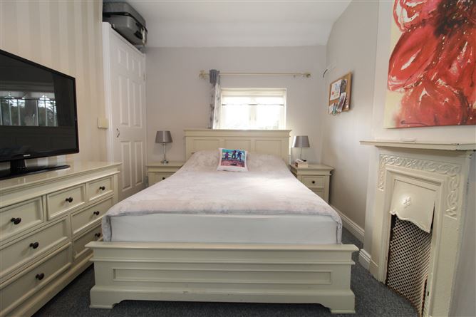 20 Pound Street, Birr, Co. Offaly