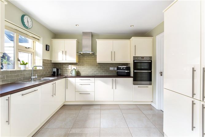 21 Kirvin Hill, Rathnew, Co. Wicklow