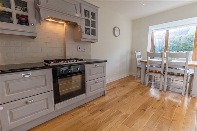 22 Edgewood, Maryborough Ridge, Douglas, Cork