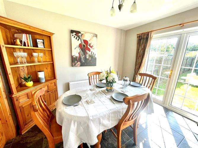 30 Canal View, Monaghan. Sherry FitzGerald Conor McManus 4636990