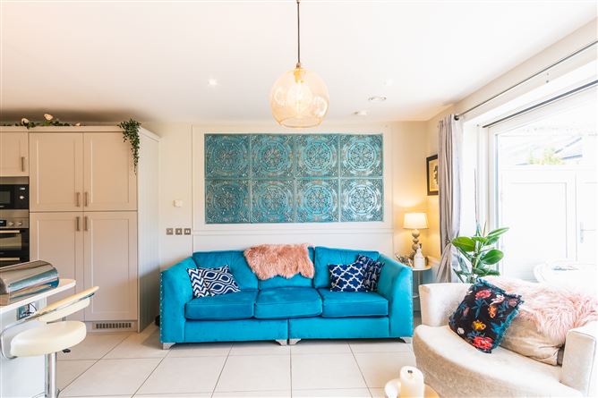 18 Cedarview, Santry, Dublin 9