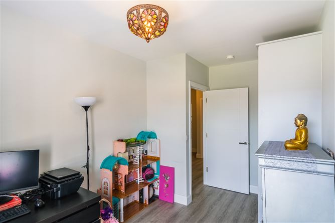 18 Cedarview, Santry, Dublin 9