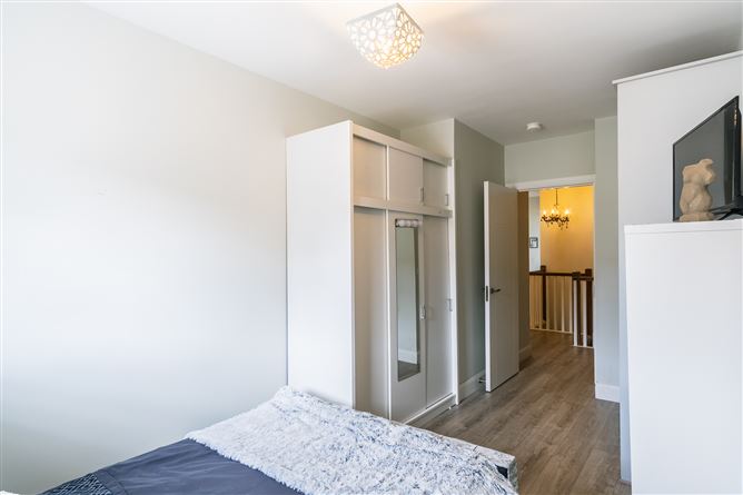 18 Cedarview, Santry, Dublin 9