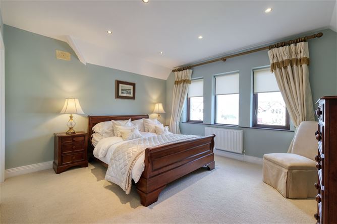 8 Errew Drive, Lough Rinn, Mohill, Co. Leitrim
