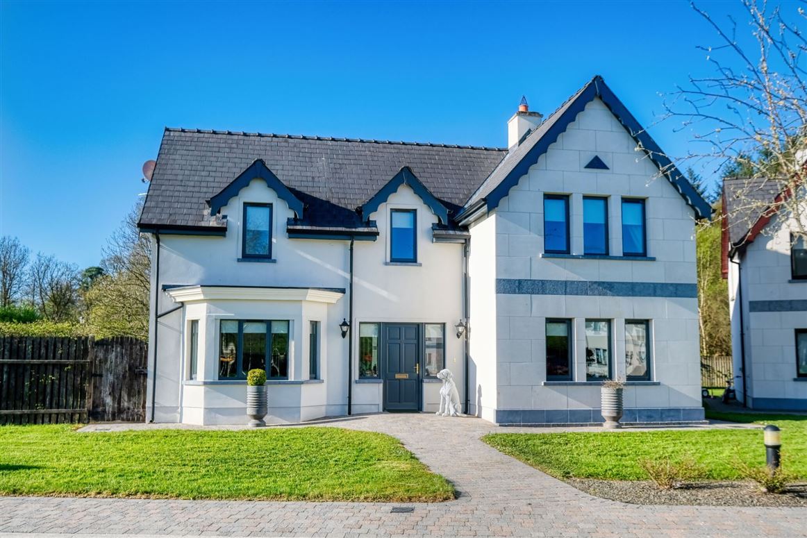 8 Errew Drive, Lough Rinn, Mohill, Co. Leitrim