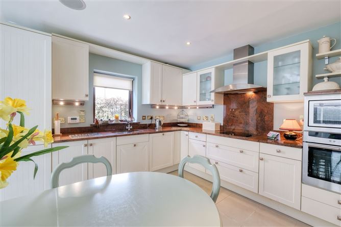 8 Errew Drive, Lough Rinn, Mohill, Co. Leitrim