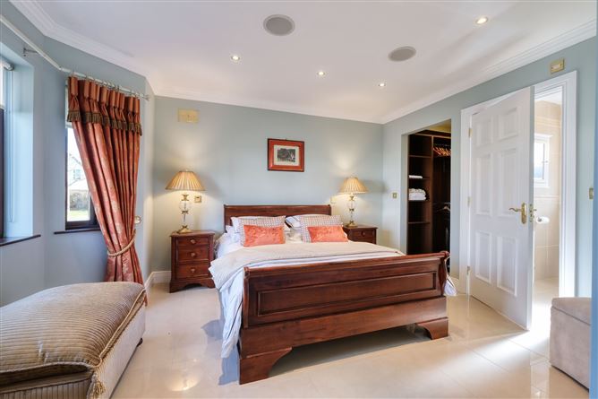 8 Errew Drive, Lough Rinn, Mohill, Co. Leitrim