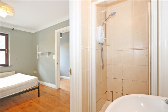 37 Ballycasey Crescent, Shannon, Co. Clare