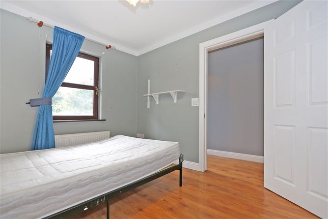 37 Ballycasey Crescent, Shannon, Co. Clare