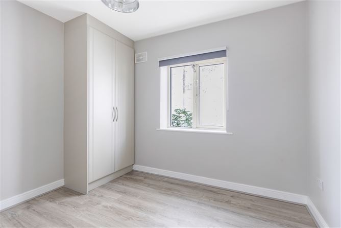 6 Ledwidge Hall Apartment, Slane, Co. Meath