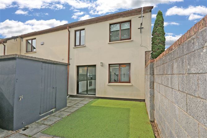 13 Rosehill, O'Callaghan Strand, Limerick