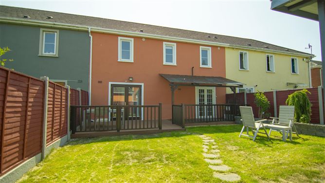 https://photos-a.propertyimages.ie/media/0/9/9/4950990/e8e3cf0d-0177-47e4-bfce-ecb1bed6f8a7_l.jpg
