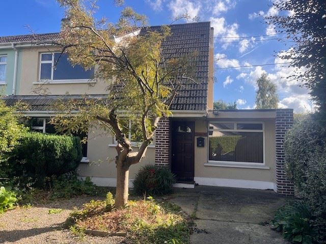 Thoer, 34 Quinns Road, Shankill, Dublin 18