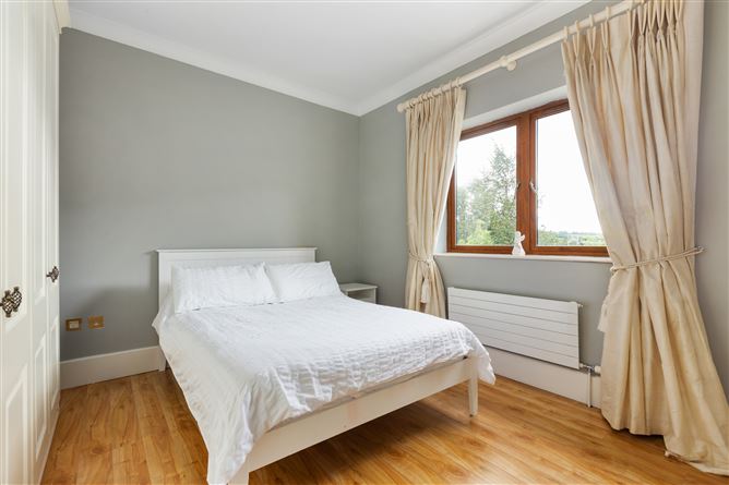 Photo 14 of 24 — 26 Rocky Valley Crescent, Kilmacanogue, Wicklow